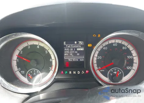 2018 Dodge Grand Caravan Sxt z USA, uszkodzony, nr VIN 2C4RDGCG8JR296003